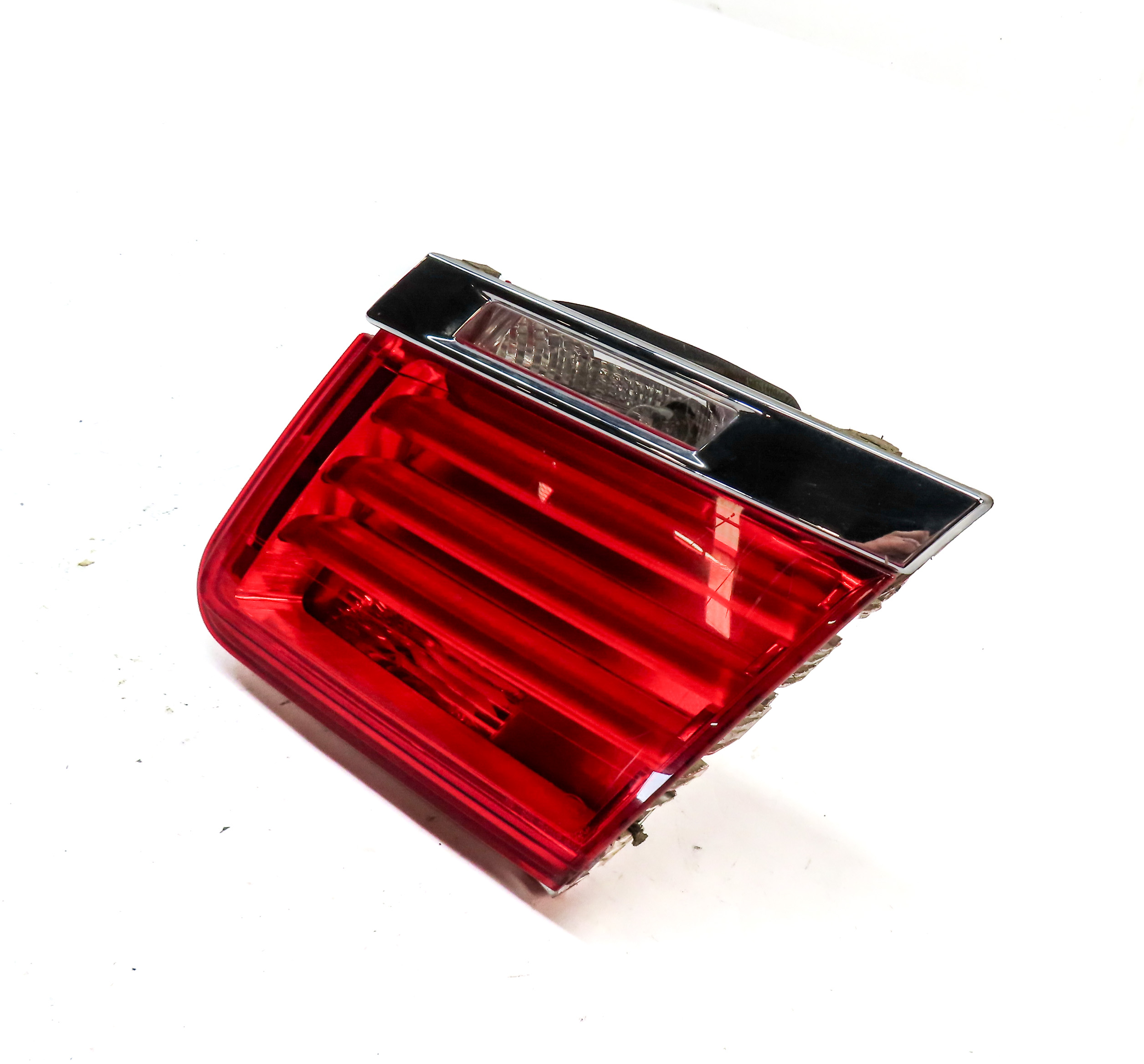 09-12 BMW 740i 750i 760i B7 F01 REAR RIGHT INNER TRUNK LID TAILLIGHT LIGHT LAMP — exact item pictured